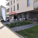 Impresja 35 Z Garazem