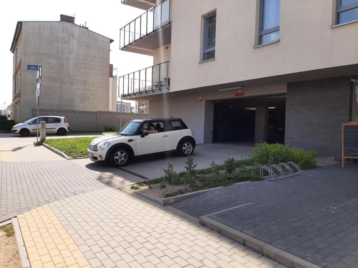 Impresja 35 Z Garazem Apartment